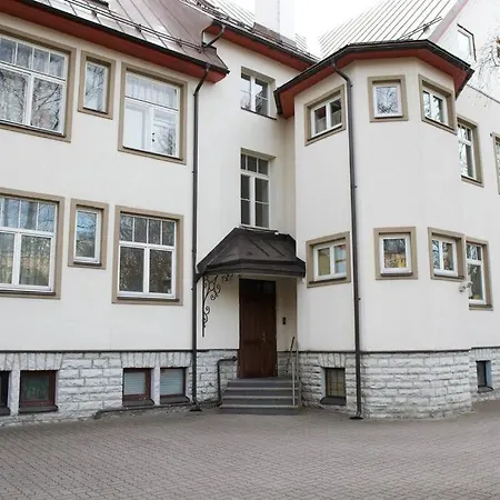 Spacious Family Friendly Apartment, Free Parking Lejlighed